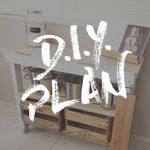 Blue Hill Slatted Hall Table / Shelves