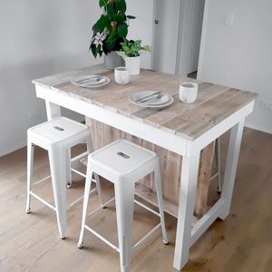 Loft House Island Bar