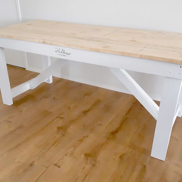 Weekender Dining Table